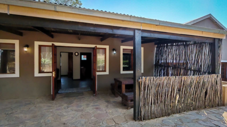 10 Bedroom Property for Sale in Hartbeespoort Rural North West